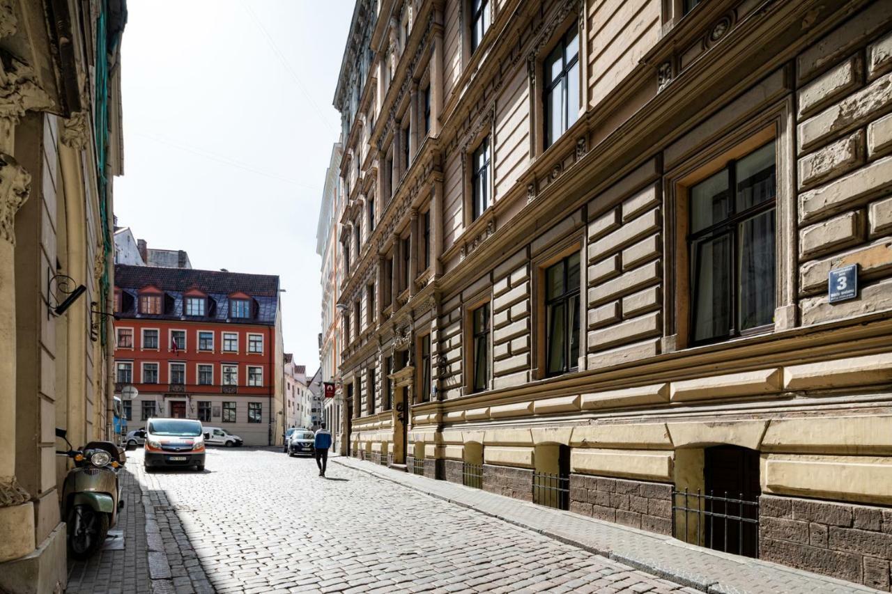 Old Riga 2 Bedroom Vecpilsetas Street Apartment Exterior photo